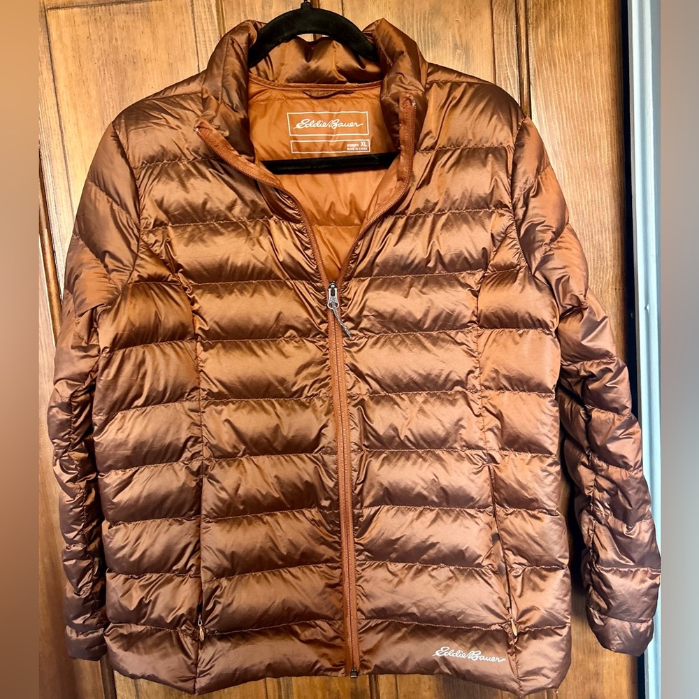 Like new Eddie Bauer Copper Brown Down Puffer Jacket, women size xl